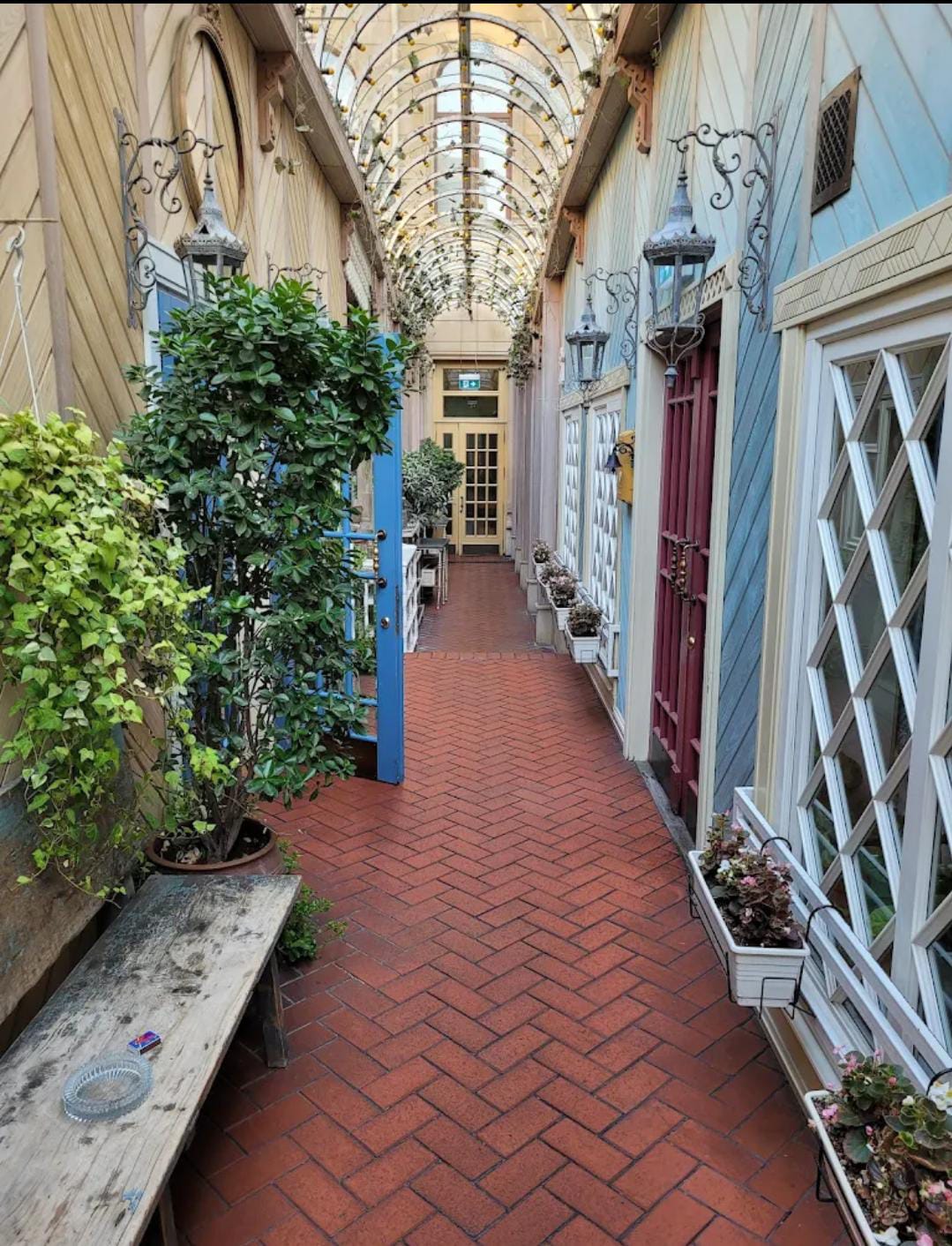 Marivanna Baku gallery 1